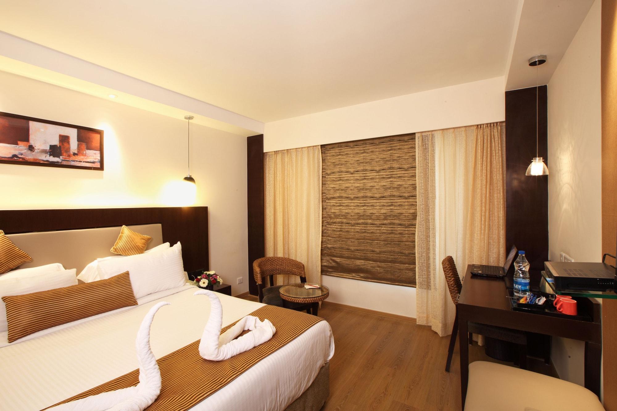 Octave Hotel & Spa - Sarjapur Road Bangalore Esterno foto